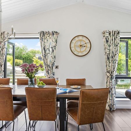 Lilac Lodge, 22 Roadford Lake Lodges Lifton Exteriör bild