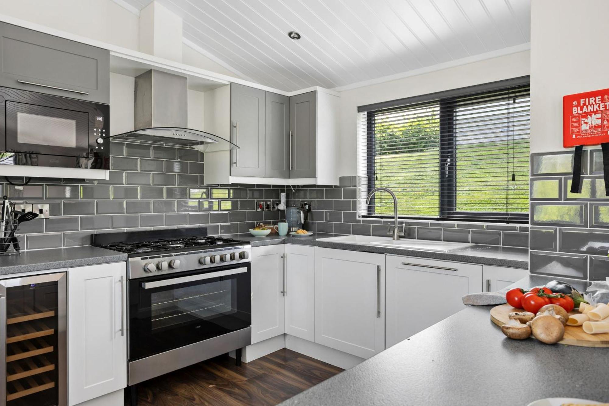 Lilac Lodge, 22 Roadford Lake Lodges Lifton Exteriör bild