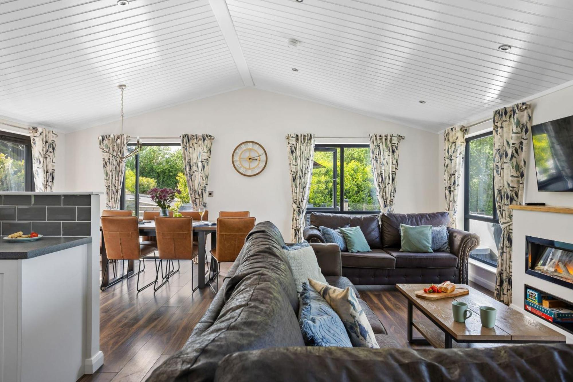 Lilac Lodge, 22 Roadford Lake Lodges Lifton Exteriör bild