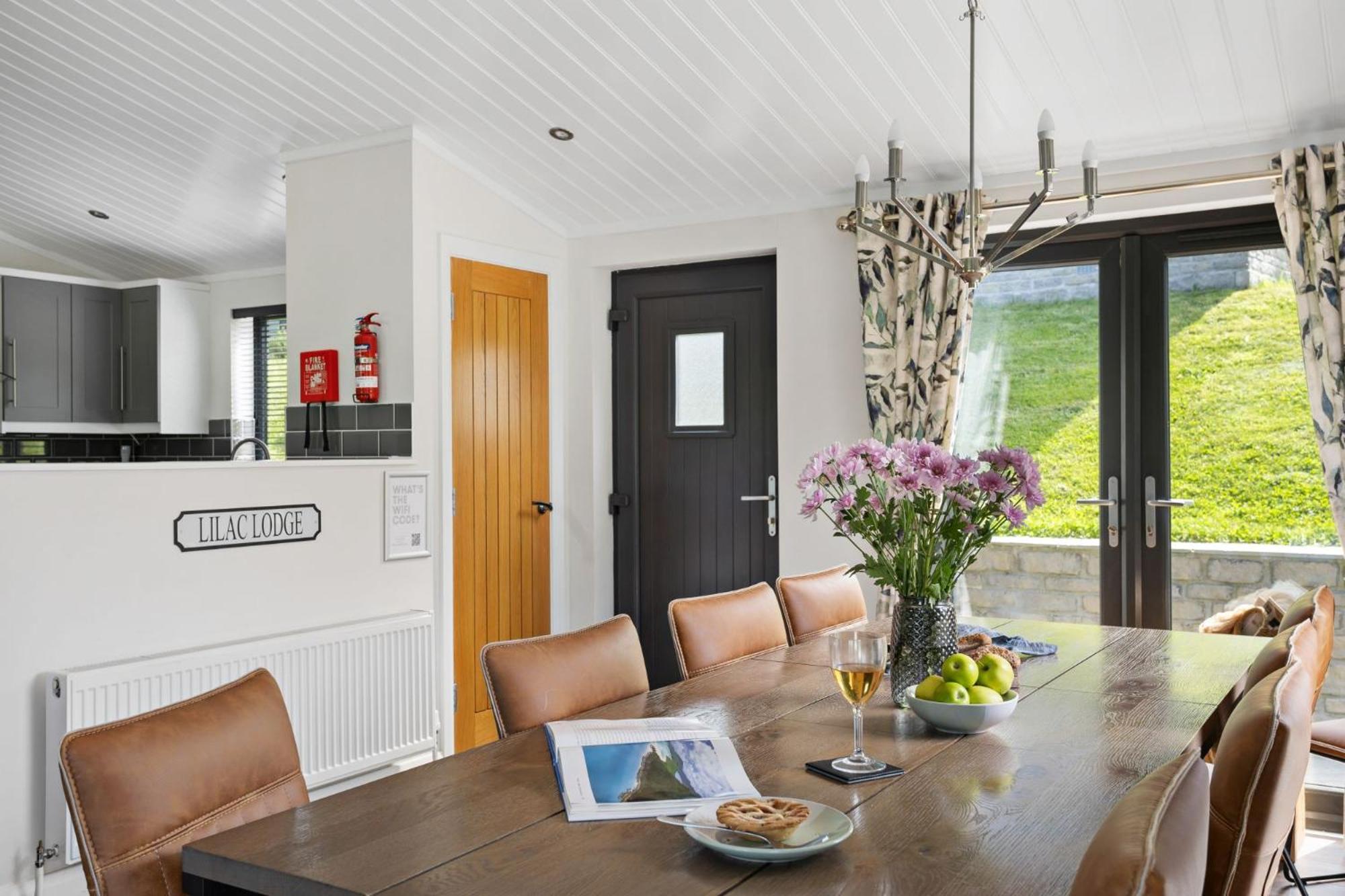 Lilac Lodge, 22 Roadford Lake Lodges Lifton Exteriör bild